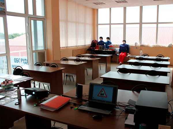 Класс на улице Сельская 2в, второй этаж